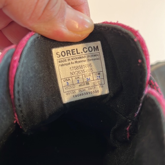 Sorel Pink black out and about rubber duck boots booties girls 3 youth snow - Picture 9 of 9